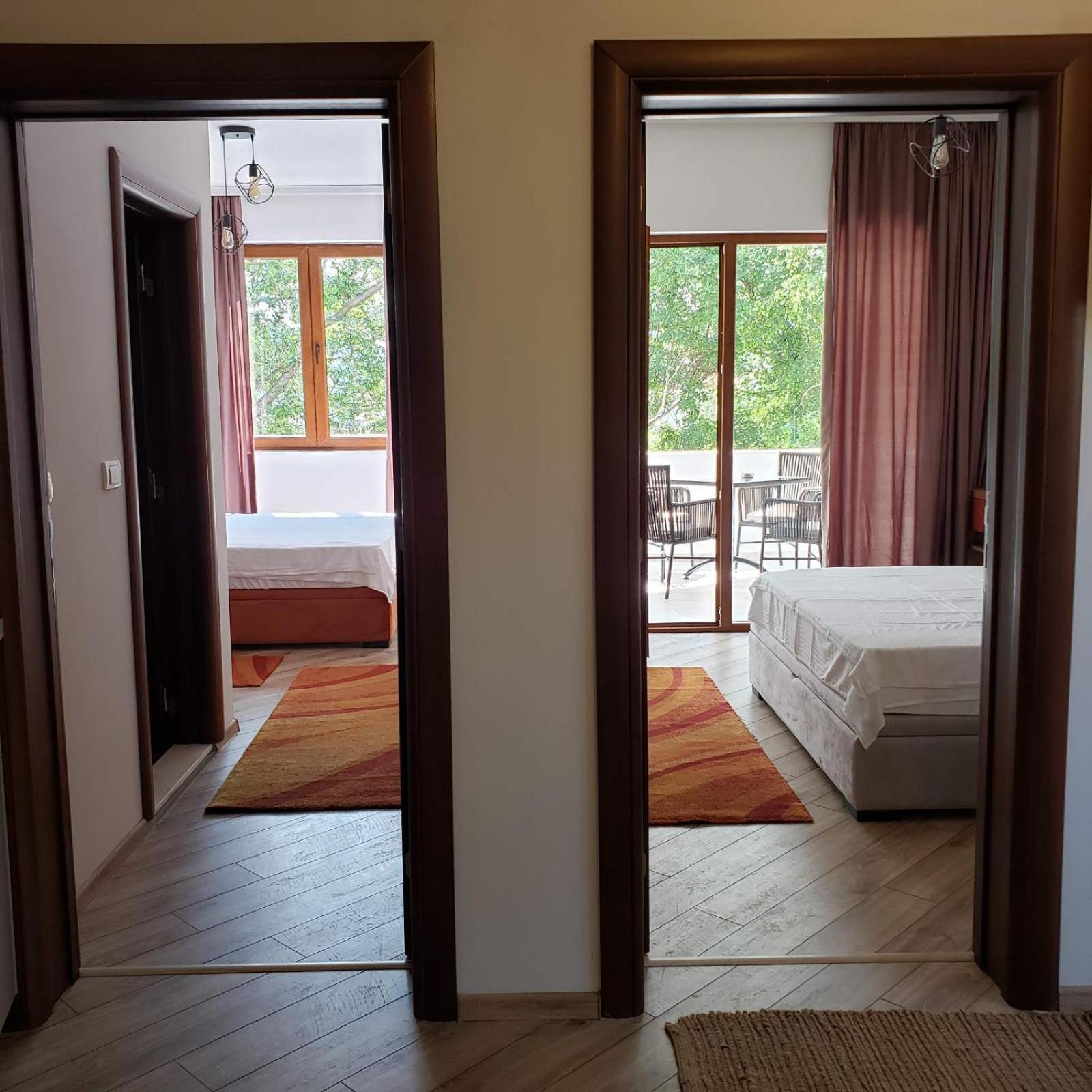 Green Hill Apartments Улцин Стая снимка